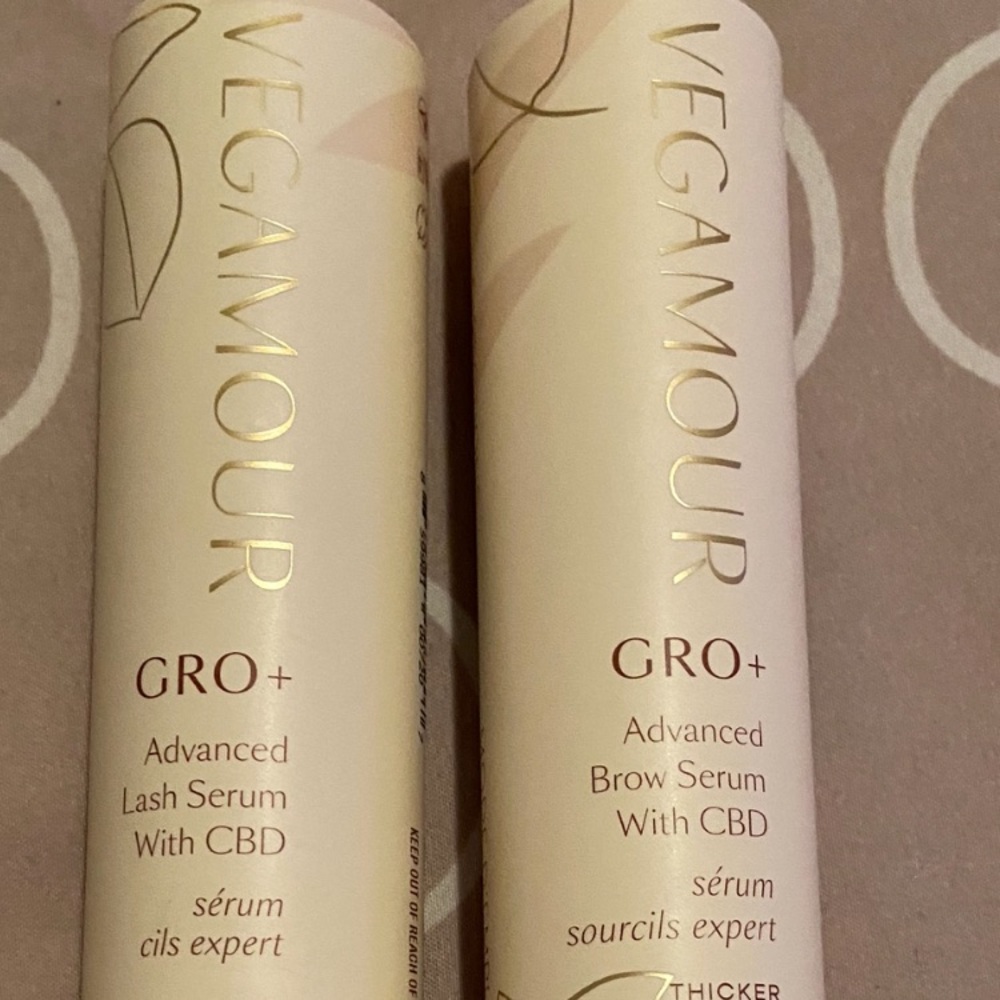 New, sealed + in box Vegamour vegaLASH Volumizing Serum and brow serum combo
